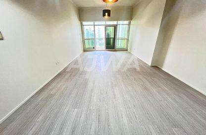 Apartment - 1 Bedroom - 2 Bathrooms for rent in Lake City Tower - JLT Cluster D - Jumeirah Lake Towers - Dubai