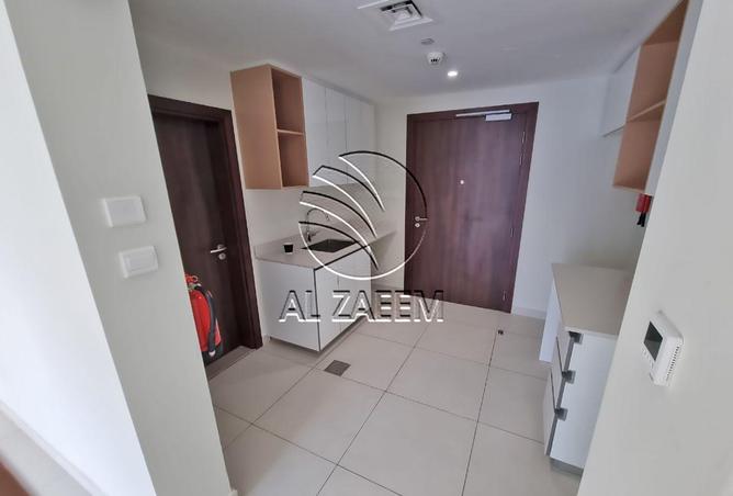112311051 - Property Image 2