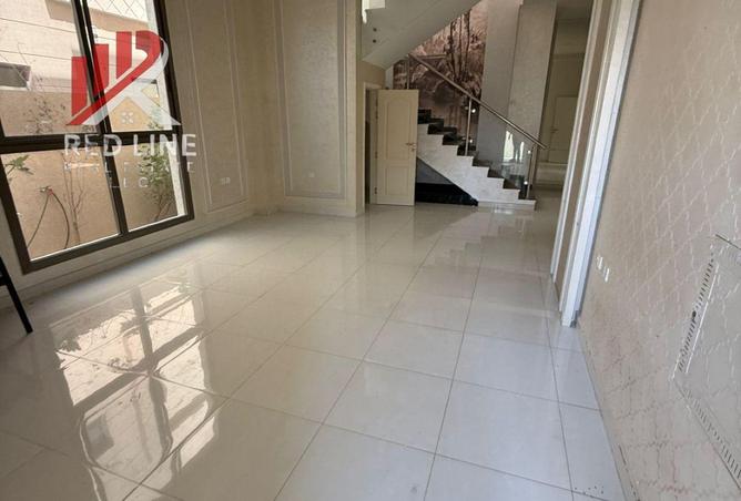 104258139 - Property Image 3