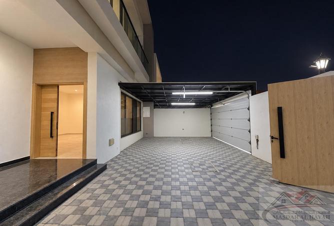 144614478 - Property Image 3