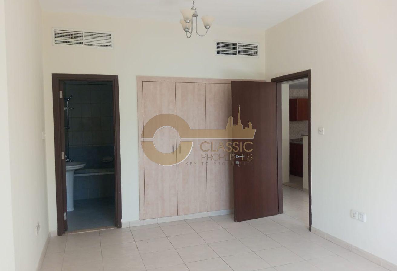 Family Building | Private Balcony | Courtyard 1BR photo 8