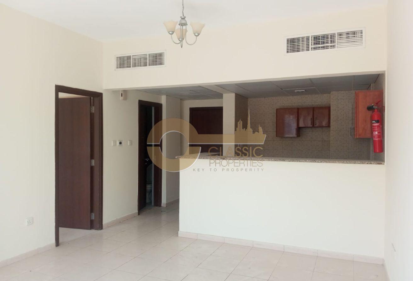 Family Building | Private Balcony | Courtyard 1BR photo 3