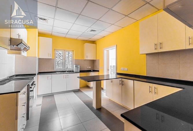 77362870 - Property Image 2