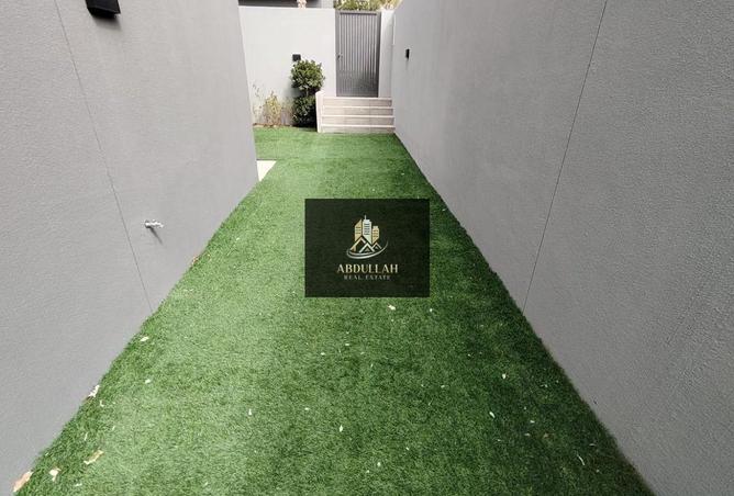 80720058 - Property Image 3