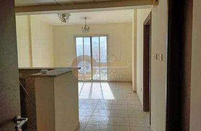 Apartment - 1 Bedroom - 2 Bathrooms for sale in Building IC1-EMR-15 - Emirates Cluster - International City - Dubai