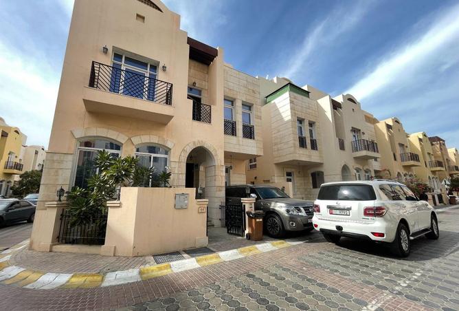 63283775 - Property Main Image