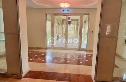 Apartment - 2 Bedrooms - 3 Bathrooms for rent in Al Hamri - Shoreline Apartments - Palm Jumeirah - Dubai