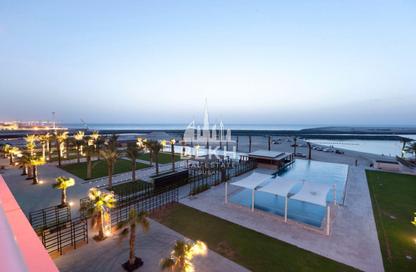 Apartment - 2 - 3 for rent in Al Bateen Residences - Jumeirah Beach Residence - Dubai