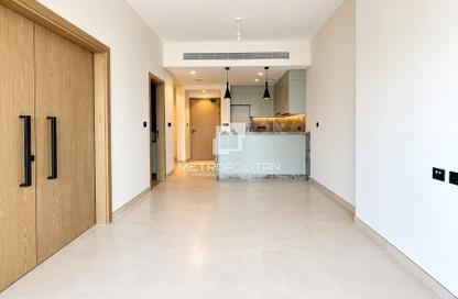 Apartment - 1 - 1 for sale in Golf Gate - Damac Hills - Dubai