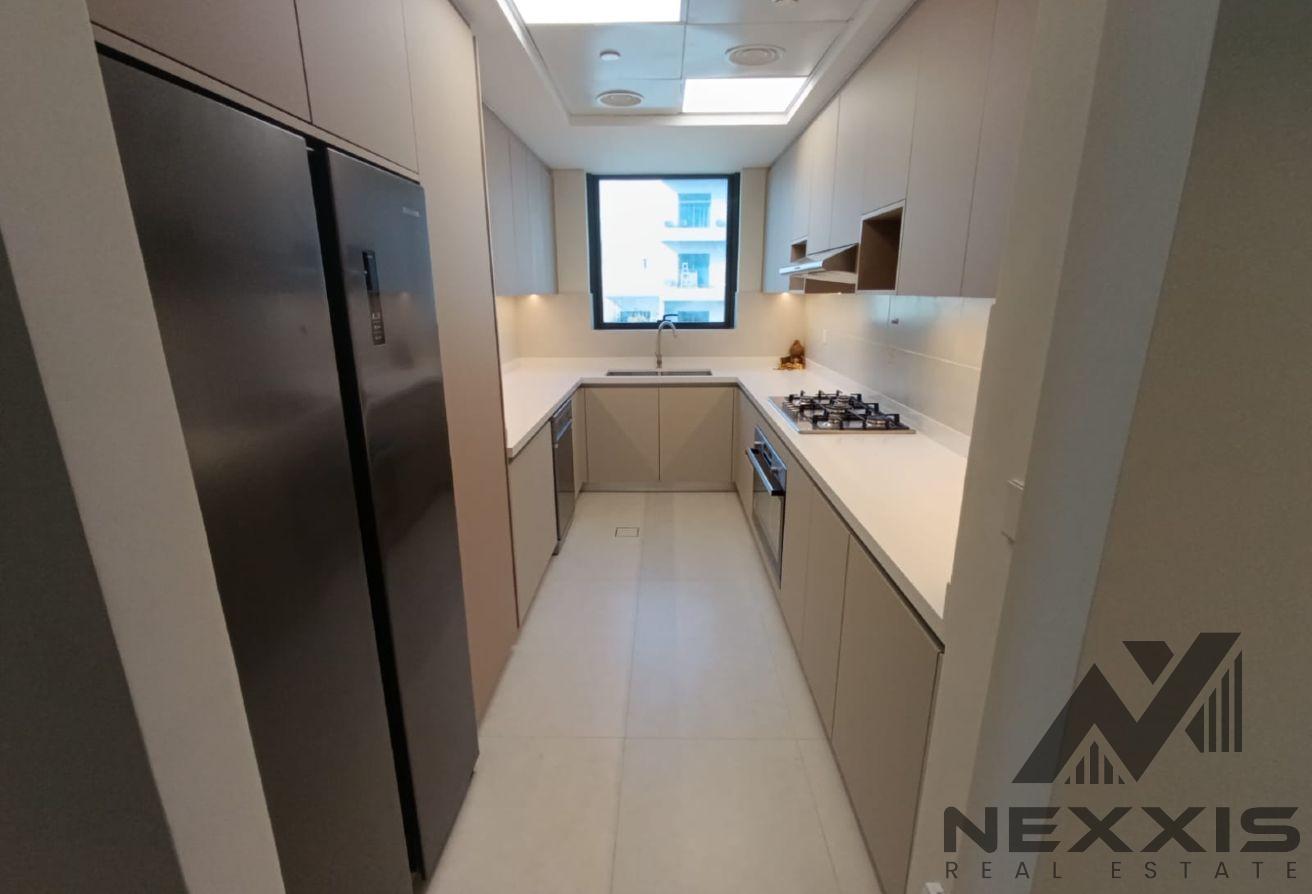 Luxury Area – Elegant & Spacious – Close to Metro photo 6