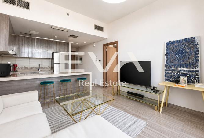 COMMUNITY VIEW | FULLY FURNISHED | MODERN AND CLEAN photo 2