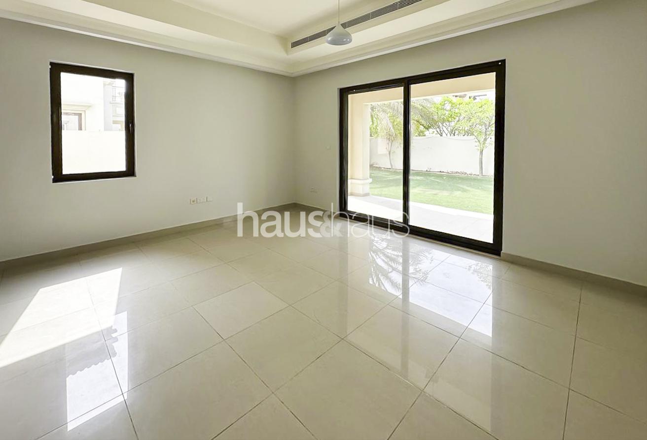 Type 1 | High Ceilings | Vacant Now photo 5