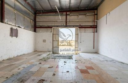 مستودع - استوديو - 1 للايجار في 18 المنطقة الصناعية رقم - المنطقة الصناعية بالشارقة - الشارقة