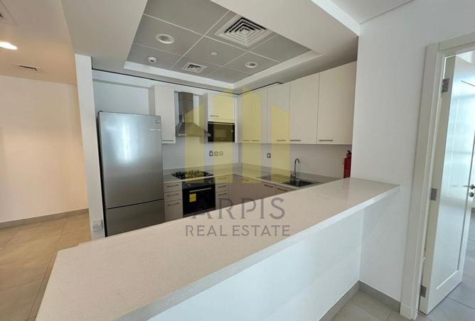 126580178 - Property Image 2