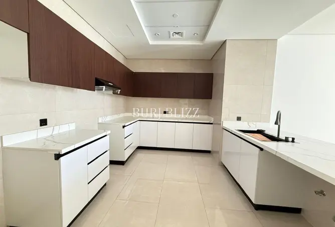 145962783 - Property Image 3