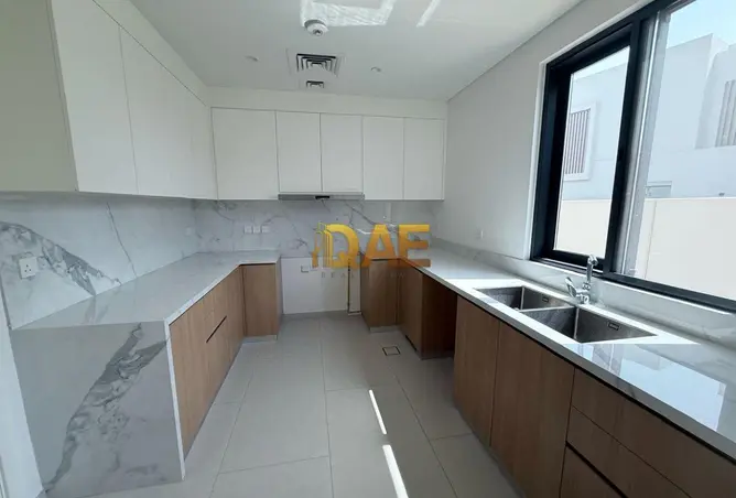 151347111 - Property Image 3
