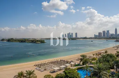 شقة - 2 غرف نوم - 2 حمامات للايجار في الخضراوي - مساكن شور لاين - نخلة جميرا - دبي