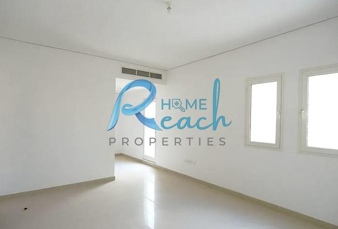 135600307 - Property Image 3