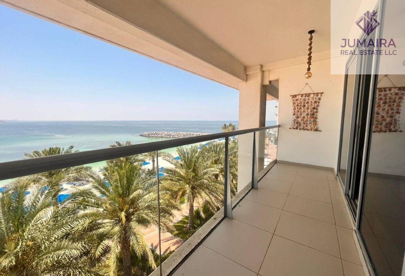 2 Bedroom Duplex | Beach access | Full Sea View