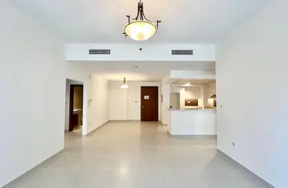 Apartment - 2 Bedrooms - 3 Bathrooms for rent in Sherina Plaza 1 - Corniche Deira - Deira - Dubai