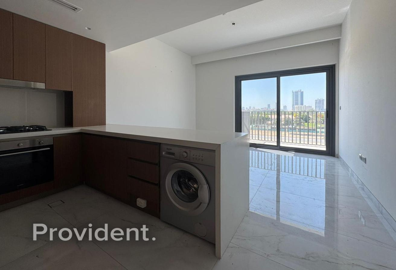 Resort-Style Living | Villa View | Vacant photo 3