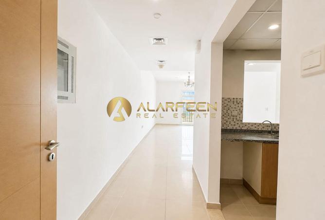 128367936 - Property Main Image