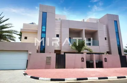 فيلا - 4 غرف نوم - 5 حمامات للايجار في فلل الجميرا 1 - جميرا 1 - جميرا - دبي