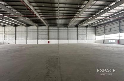 Warehouse - Studio for rent in Saih Shuaib 3 - Dubai Industrial City - Dubai