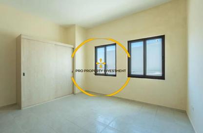 Apartment - 5 Bedrooms - 6 Bathrooms for rent in Khalidiya Village - Al Khalidiya - Abu Dhabi