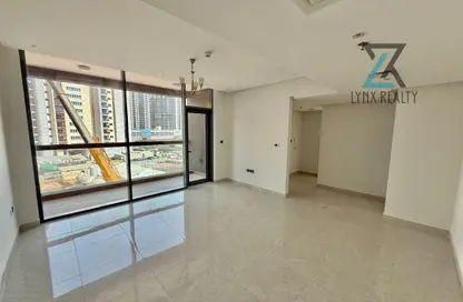 شقة - غرفة نوم - 2 حمامات للايجار في دزارت سان - مجمع دبي ريزيدنس - دبي لاند - دبي