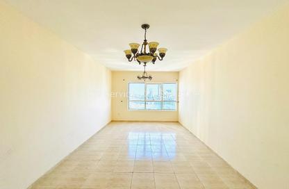 Apartment - 2 Bedrooms - 3 Bathrooms for rent in New Al Taawun Road - Al Taawun - Sharjah