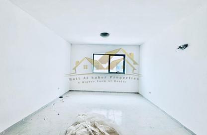 Apartment - 3 - 4 for rent in Al Hudaiba - Bur Dubai - Dubai