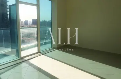 شقة - غرفة نوم - 2 حمامات للايجار في تفريعة القنال 1 - أبراج الجولف - مدينة دبي الرياضية - دبي