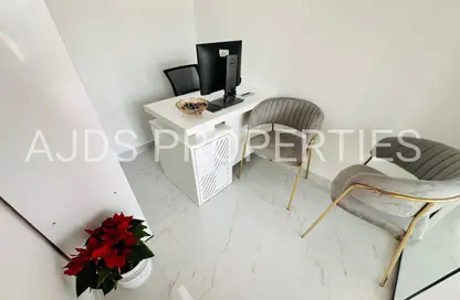 Office Space - 1 Bedroom - 1 Bathroom for rent in Reem Residency - Al Karama - Dubai