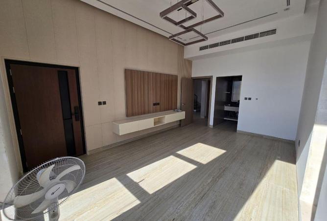 96527809 - Property Image 3