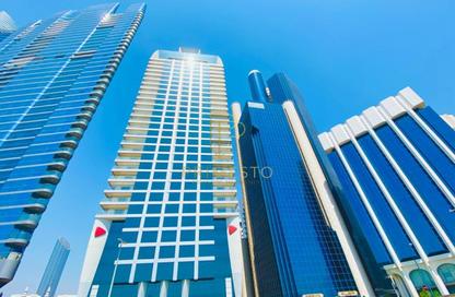 Apartment - 4 - 5 for rent in Baynuna Tower 2 - Corniche Road - Abu Dhabi