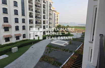 Apartment - 1 - 1 for sale in Views A - Yas Golf Collection - Yas Island - Abu Dhabi