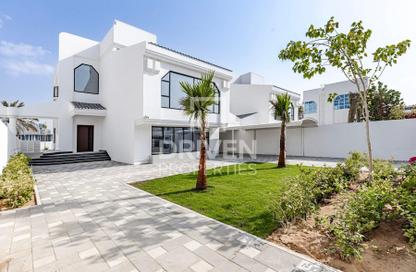 Villa - 5 Bedrooms - 5 Bathrooms for rent in Jumeirah 1 Villas - Jumeirah 1 - Jumeirah - Dubai
