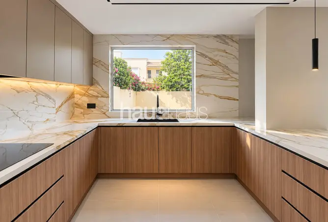 158685049 - Property Image 3