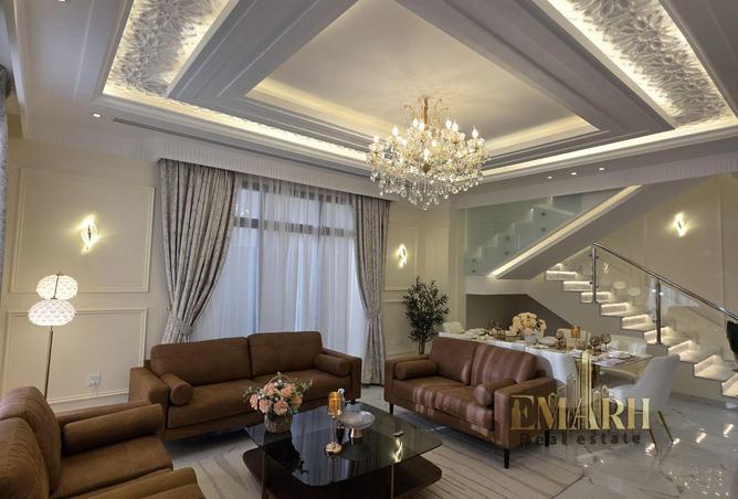 111849405 - Property Image 2
