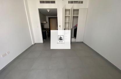 Apartment - Studio - 1 for rent in The Link - East Village - Aljada - Sharjah