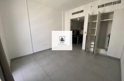 Apartment - Studio - 1 for rent in The Link - East Village - Aljada - Sharjah
