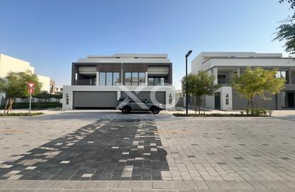 Villa - 4 Bedrooms - 6 Bathrooms for rent in Aura Gardens - Tilal Al Ghaf - Dubai