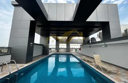 Apartment - 1 Bedroom - 2 Bathrooms for rent in Jumeirah Garden City - Al Satwa - Dubai