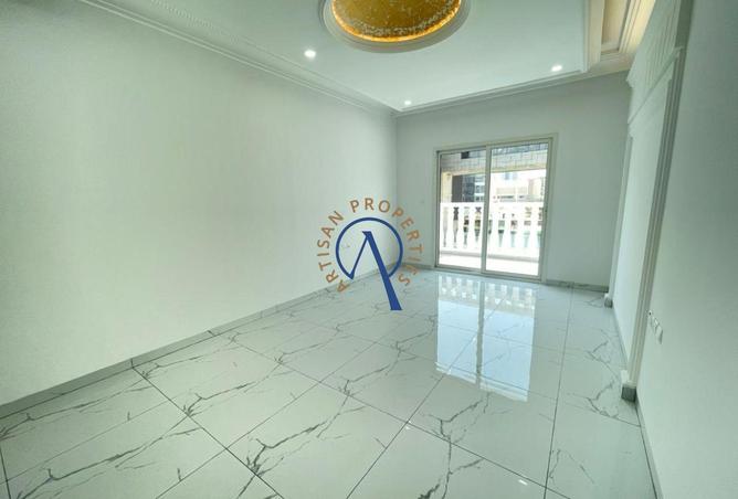 111414912 - Property Image 3