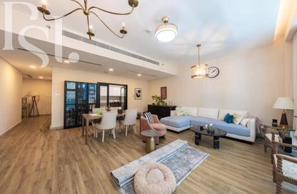 Apartment - 2 Bedrooms - 3 Bathrooms for sale in Marina Arcade Tower - Dubai Marina - Dubai