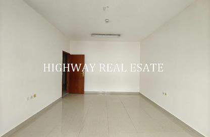 Apartment - 2 Bedrooms - 2 Bathrooms for rent in Muwaileh 3 Building - Muwaileh - Sharjah