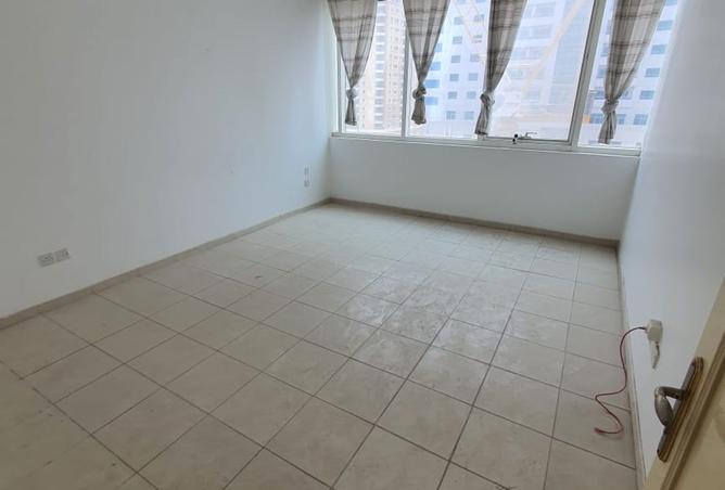 136076433 - Property Image 2