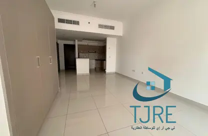 شقة - 1 حمام للايجار في البرج الأسباني - مدينة دبي الرياضية - دبي شقة - 1 حمام للايجار في البرج الأسباني - مدينة دبي الرياضية - دبي