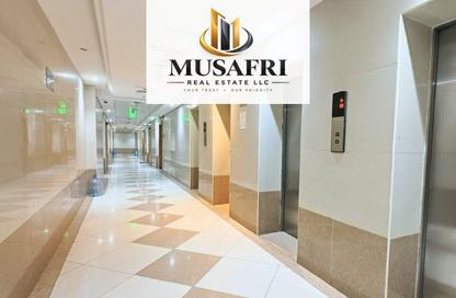 Apartment - 1 - 1 for rent in Al Hafeet Tower 7 - Al Nahda - Sharjah Apartment - 1 - 1 for rent in Al Hafeet Tower 7 - Al Nahda - Sharjah